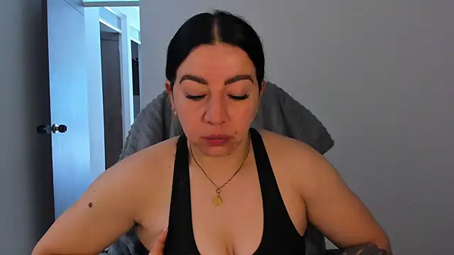 Snapshot of Im_coco chatting on September 24, 2025, 12:44 pm Im coco online show from September 24, 2025, 12:44 pm