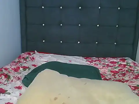 sandra sauvage online show from March 15, 2026, 12:56 pm