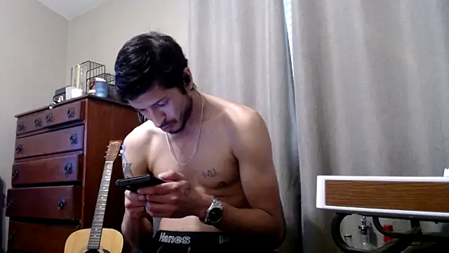 Snapshot of psil0cyb0rg chatting on December 4, 2025, 12:20 am psil0cyb0rg online show from December 4, 2025, 12:20 am