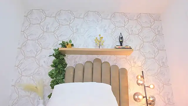 Roma  love online show from November 5, 2025, 12:19 pm