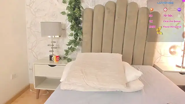 Roma  love online show from February 20, 2025, 2:35 pm