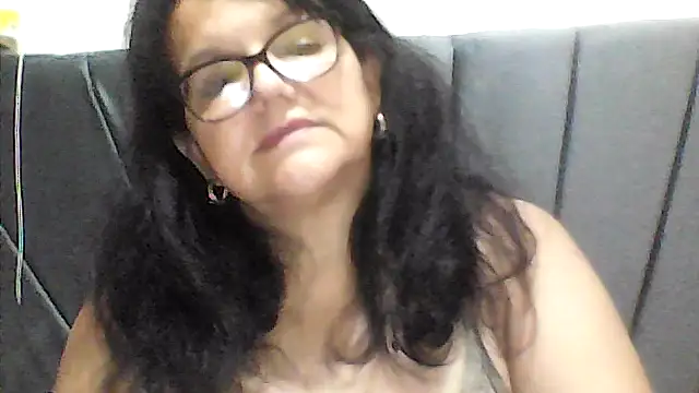 kassandra02 online show from October 23, 2025, 3:38 am