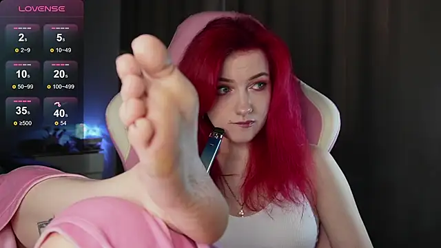 Snapshot of joyhannahh chatting on November 18, 2025, 12:19 pm joyhannahh online show from November 18, 2025, 12:19 pm