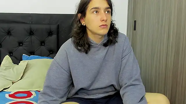 Snapshot of alex_connorr chatting on January 3, 2025, 8:22 pm alex connorr online show from January 3, 2025, 8:22 pm