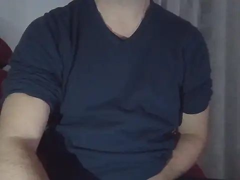 Snapshot of fikoivos chatting on November 12, 2025, 9:51 pm fikoivos online show from November 12, 2025, 9:51 pm