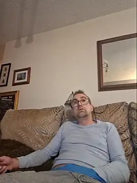 Snapshot of bibananaman chatting on November 13, 2025, 2:37 am bibananaman online show from November 13, 2025, 2:37 am