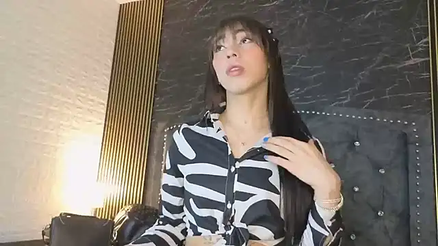 Snapshot of diosagolden chatting on November 11, 2025, 8:14 pm diosagolden online show from November 11, 2025, 8:14 pm