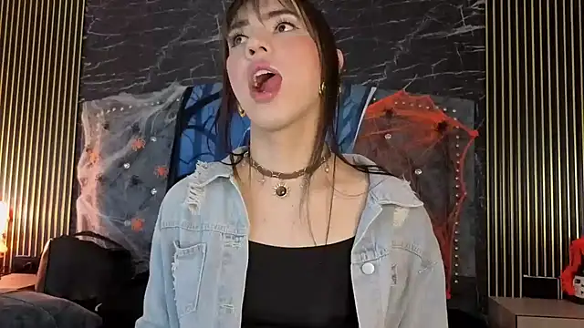 Snapshot of diosagolden chatting on October 27, 2025, 8:21 pm diosagolden online show from October 27, 2025, 8:21 pm