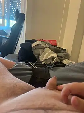 aquarium2345 online show from September 29, 2025, 4:23 pm