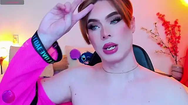 Snapshot of mike_blossom chatting on October 7, 2025, 2:18 pm mike blossom online show from October 7, 2025, 2:18 pm