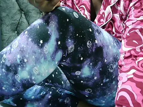 Snapshot of horny_tasha chatting on February 13, 2026, 12:32 am horny tasha online show from February 13, 2026, 12:32 am