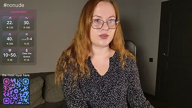 Snapshot of Lila_Pitt chatting on May 9, 2026, 7:34 am Lila Pitt online show from May 9, 2026, 7:34 am