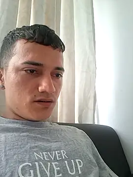 Snapshot of jesusdfg2 chatting on November 16, 2025, 10:13 pm jesusdfg2 online show from November 16, 2025, 10:13 pm