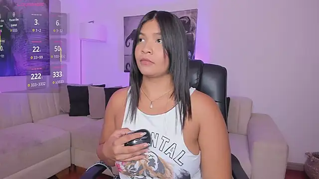 Snapshot of alaia7h chatting on September 30, 2025, 7:31 pm alaia7h online show from September 30, 2025, 7:31 pm