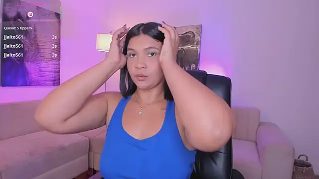 Snapshot of alaia7h chatting on November 4, 2025, 7:39 pm alaia7h online show from November 4, 2025, 7:39 pm