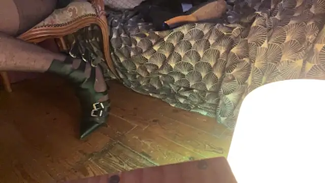 alexheels boots online show from December 14, 2025, 4:34 pm