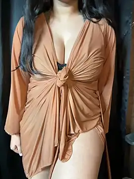 Snapshot of Janhvi_ chatting on December 18, 2024, 11:13 am Janhvi online show from December 18, 2024, 11:13 am