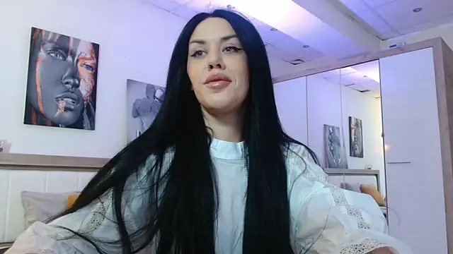 Snapshot of LaylaCruzRose chatting on February 8, 2025, 6:12 am LaylaCruzRose online show from February 8, 2025, 6:12 am