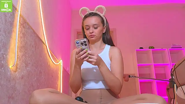 Snapshot of Katy_perry_ chatting on October 29, 2025, 3:49 am Katy perry online show from October 29, 2025, 3:49 am