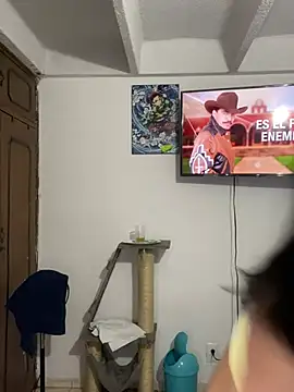 Snapshot of ElaEndez_ chatting on February 9, 2025, 3:22 am ElaEndez online show from February 9, 2025, 3:22 am