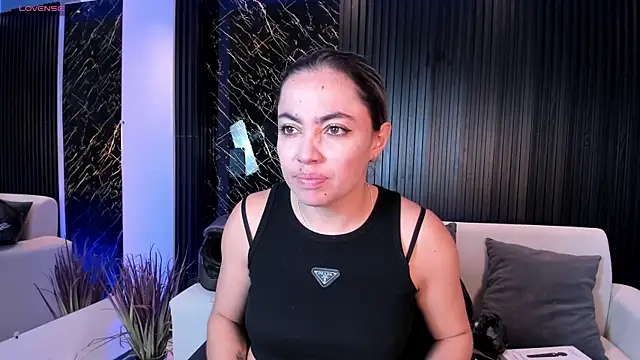 Alessia Taylorr online show from October 13, 2025, 11:56 am