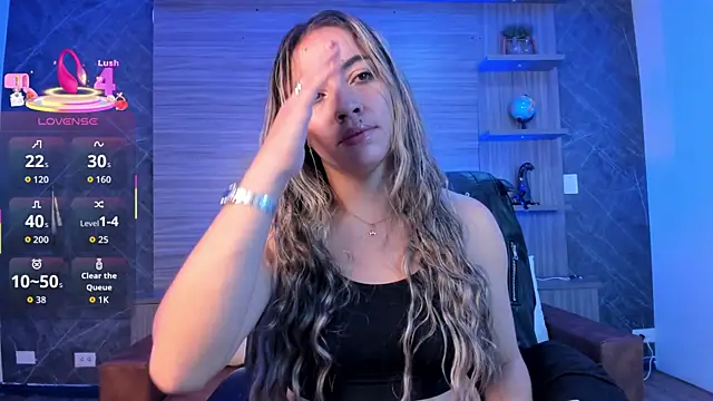 Alessia Taylorr online show from November 13, 2025, 12:31 pm