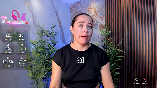 Alessia Taylorr online show from October 10, 2025, 12:39 pm