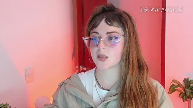 Snapshot of tekila__ chatting on May 19, 2026, 11:23 pm tekila online show from May 19, 2026, 11:23 pm