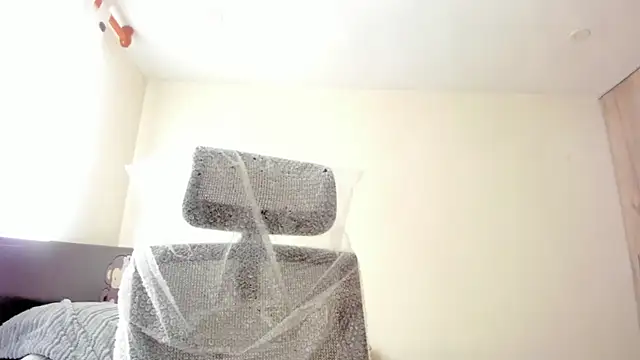 Snapshot of Sweetdreamses_ chatting on September 18, 2025, 2:09 pm Sweetdreamses online show from September 18, 2025, 2:09 pm