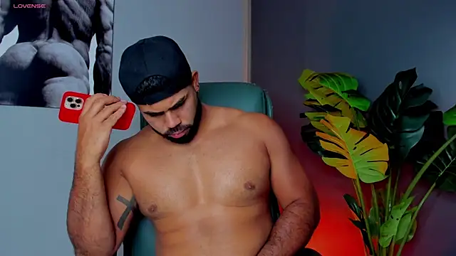 noah crux online show from April 12, 2026, 4:16 am