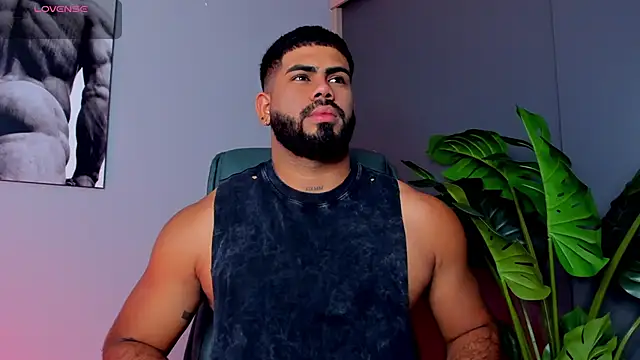 Snapshot of noah_crux chatting on February 11, 2026, 9:03 pm noah crux online show from February 11, 2026, 9:03 pm