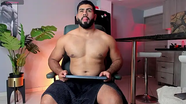 Snapshot of noah_crux chatting on January 31, 2026, 9:13 pm noah crux online show from January 31, 2026, 9:13 pm