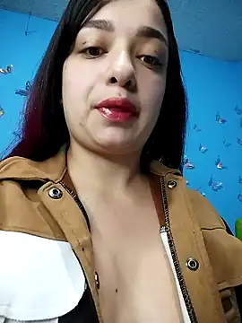 Snapshot of evelyn_prince1 chatting on November 11, 2025, 9:48 am evelyn prince1 online show from November 11, 2025, 9:48 am