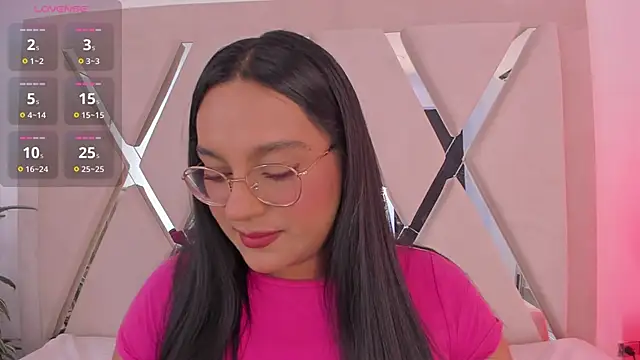 Snapshot of ellamontoya chatting on February 15, 2026, 1:54 pm ellamontoya online show from February 15, 2026, 1:54 pm