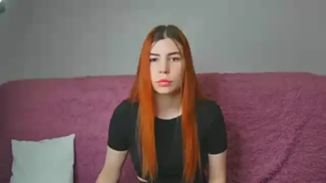 ElllaNuar online show from March 2, 2026, 8:32 am