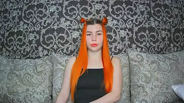 Snapshot of ElllaNuar chatting on November 17, 2025, 2:48 am ElllaNuar online show from November 17, 2025, 2:48 am