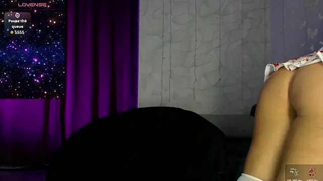 Snapshot of SuchAngel_ chatting on December 3, 2025, 2:56 am SuchAngel online show from December 3, 2025, 2:56 am