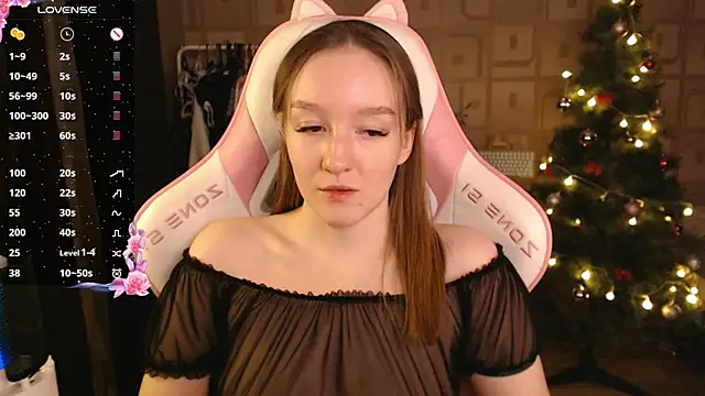 Snapshot of MoonlishSiren chatting on December 20, 2024, 8:12 pm MoonlishSiren online show from December 20, 2024, 8:12 pm