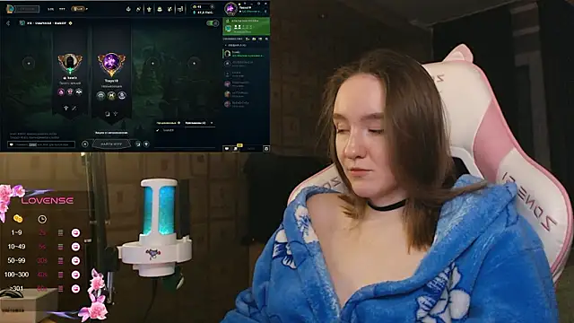 Snapshot of MoonlishSiren chatting on February 5, 2026, 10:38 pm MoonlishSiren online show from February 5, 2026, 10:38 pm