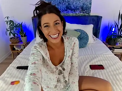 Snapshot of OutdoorXventure chatting on September 9, 2025, 4:00 am OutdoorXventure online show from September 9, 2025, 4:00 am