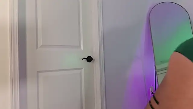 Snapshot of OutdoorXventure chatting on October 15, 2025, 3:27 am OutdoorXventure online show from October 15, 2025, 3:27 am