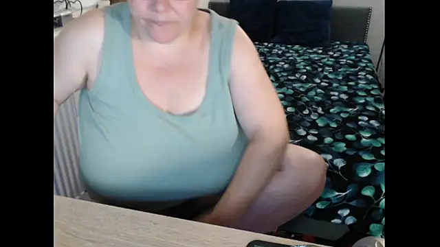 Snapshot of Sweetboobs chatting on September 8, 2025, 5:56 pm Sweetboobs online show from September 8, 2025, 5:56 pm