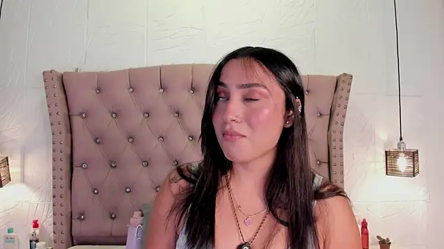 Snapshot of lia_sofiia chatting on May 27, 2026, 8:54 am lia sofiia online show from May 27, 2026, 8:54 am