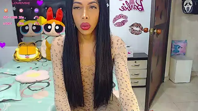 Snapshot of Dollnicolle1 chatting on February 22, 2025, 5:55 am Dollnicolle1 online show from February 22, 2025, 5:55 am