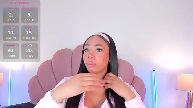 Nicole Paradise online show from February 26, 2026, 12:49 pm