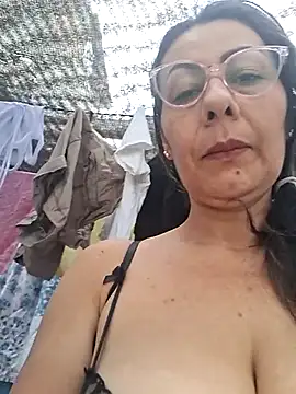 Mia-funny20 online show from November 29, 2025, 2:50 pm