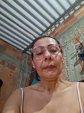 Snapshot of Mia-funny20 chatting on May 16, 2026, 9:03 pm Mia-funny20 online show from May 16, 2026, 9:03 pm