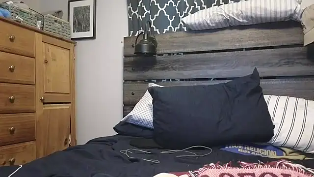 Snapshot of SpAzZ1234 chatting on February 2, 2026, 10:31 pm SpAzZ1234 online show from February 2, 2026, 10:31 pm