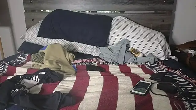 Snapshot of SpAzZ1234 chatting on January 31, 2026, 7:12 pm SpAzZ1234 online show from January 31, 2026, 7:12 pm