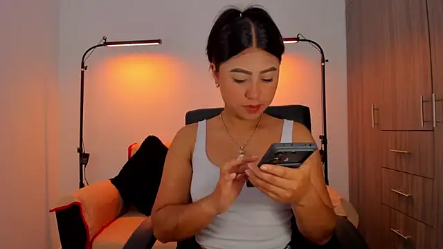 Snapshot of cloy_baby__ chatting on November 25, 2025, 10:48 am cloy baby online show from November 25, 2025, 10:48 am